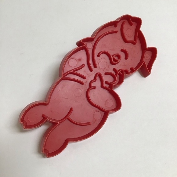 Tupperware Cookie Cutters Vintage SET OF 11 Various Holidays Red Plastic Handles - Picture 3 of 7